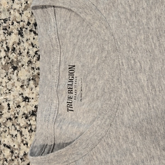 TRUE RELIGION " TRUE OVER HORSESHOE" GRAPHIC T. HEATHERED GREY. SIZE 2XL. - Picture 9 of 9